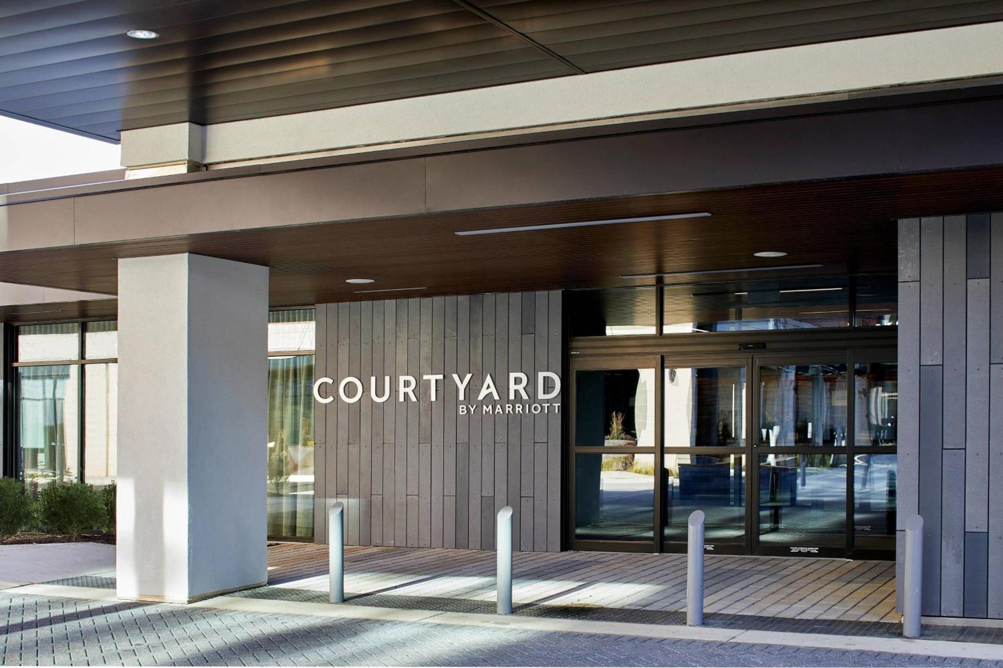 Courtyard Baltimore Downtown/Mchenry Row エクステリア 写真